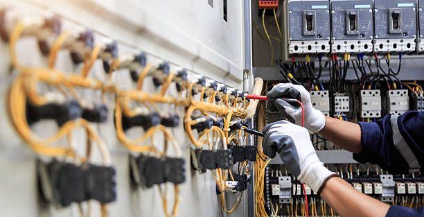 Professional Electrician technician working in Plymouth, OH